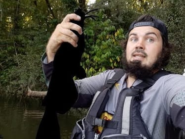 KAYAK RIVER FISHING |UNEXPECTED CATCH||  1000 SUBSCRIBER *GIVEAWAY*     ||AND THE WINNER IS?????||
