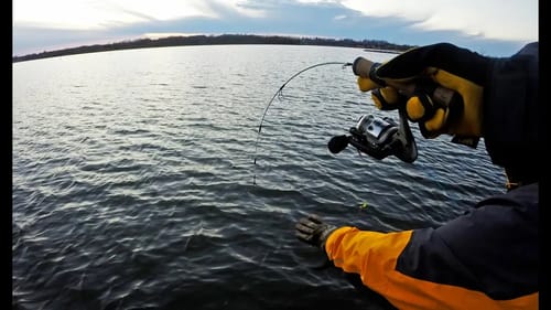 Stumped, Or Am I? Fishing for CRAPPIE with Ice Gear!