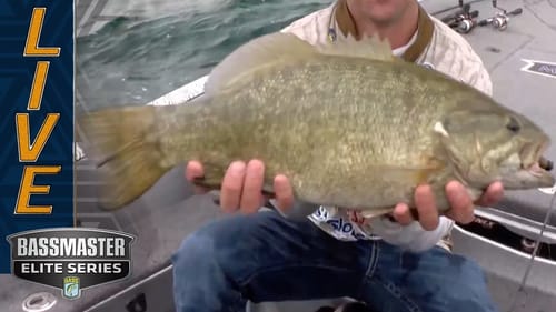 ST. LAWRENCE: 6 pounder for Cowboy Cifuentes to kickoff fishing