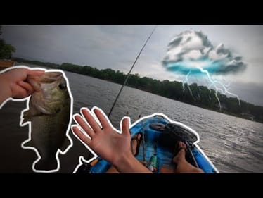 BASS FISHING in a THUNDERSTORM (Kayak Fishing)