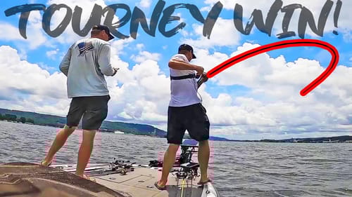 Fall Bass Fishing TOURNAMENT WIN! Fishing Grass on Lake Guntersville!