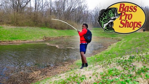 Bass Pro Shops Employee Takes Me FISHING (URBAN POND HOPPING)