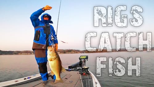 BASS FISHING with ALABAMA RIGS and BLADE BAITS! (WINTER TACTICS)