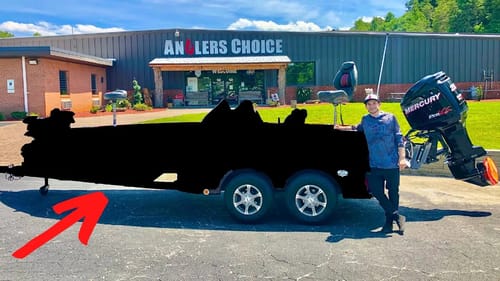 I can't believe it...I got a new boat!