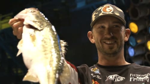 Championship Sunday at the Bassmaster Classic starts NOW!