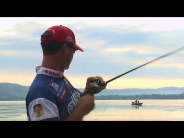 Best frog fishing blowups at Mississippi River