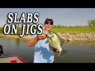 CRAPPIE Fishing With JIGS! Slabs During The SPAWN!