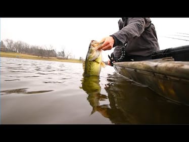 Fishing Jigs For Jon Boat Bass -- Ft. Apbassin