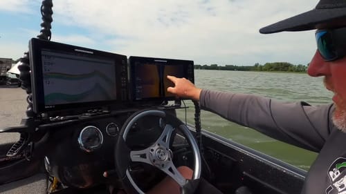 New Lake Breakdown With Electronics with @BassBrawlOutdoors & @OliverNgy