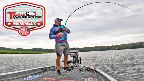 CATCHING GIANTS On The POTOMAC RIVER!! (WASHINGTON DC - MLF PRO FISHING TOURNEY)