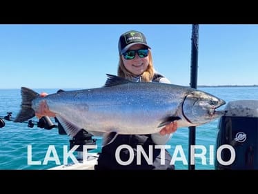 Spring Salmon Fishing on LAKE ONTARIO - BIG Spring King!!