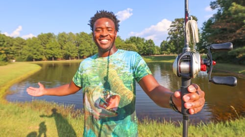 You NEED To Throw These Lures Right Now (Catches Bass Every Time)