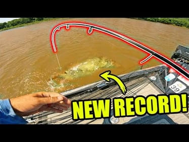 Unexpected POND MONSTER Pulled from MUDDY Water!