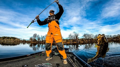 Finesse Jigs CRUSH Lethargic WINTER BASS!!!