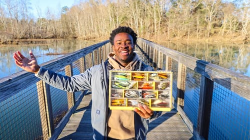 3 LAKES 3 LURES Fishing Challenge (Biggest Bass Wins)