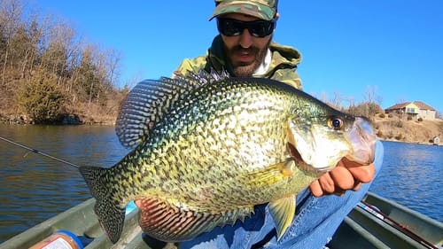 I FOUND MONSTER WINTER CRAPPIE!!