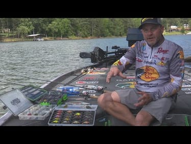 Fall Cranking Tips: Master the Art of Autumn Bass Fishing | Bass Fishing