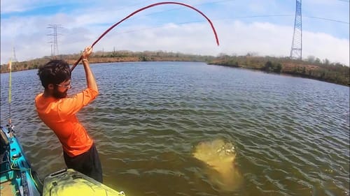 WE HAVE NO CLUE WHAT THIS MONSTER IS!! (STRANGE)