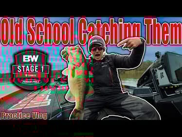 Catching them Old School - MLF Stage 1 Conroe, TX - Practice Vlog