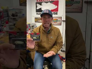 Blade Baits SHALLOW for Big Bass!