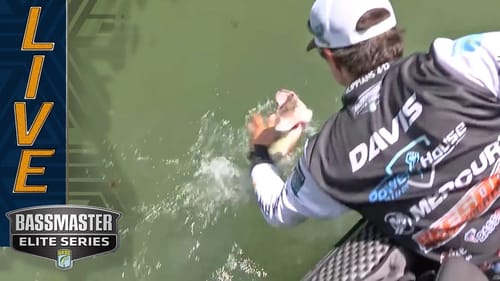LAY LAKE: Hook in the HAND and a good bass for Will Davis Jr.