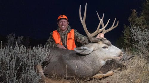 MY FIRST MULE DEER BUCK! Mountain Rifle Hunting the Rut!