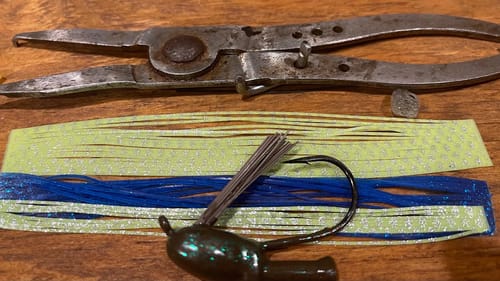 My Jig/Spinnerbait Skirt Tying Secrets