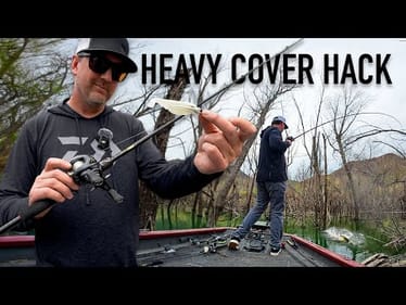 Why The Best Anglers Use This Technique To Catch Big Ones Out Of Heavy Cover!!! (How You Can Too)