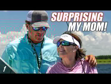 Surprising MY MOM with Something SPECIAL! SMC TV Ep.20:1