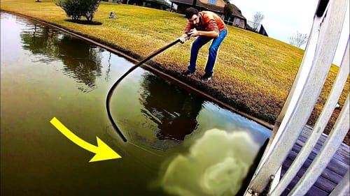 I’VE HOOKED THE STRANGEST URBAN CREATURE!!! (RARE)