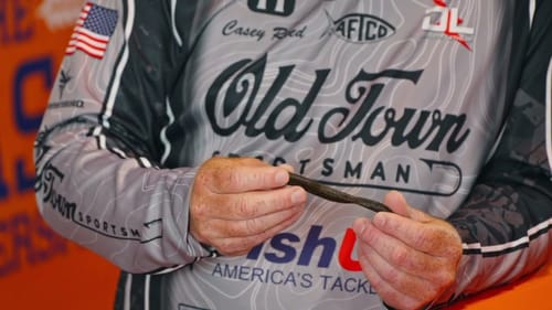 Shaky Head Rig Bass Fishing: Zoom Mag Worm & Z-Man Fatties