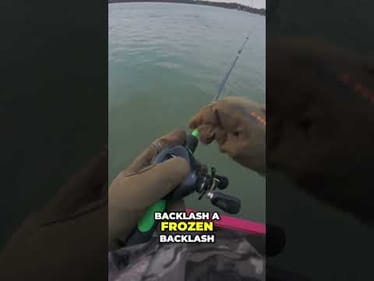 Frozen Fishing Fail! Volume Up for Line Stretch!