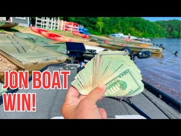 FOOTBALL Jig For The WIN || Late Summer Jon Boat Tournament Fishing