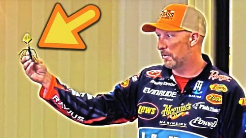 How to Fish Buzzbaits for BIG Bass - Topwater Fishing