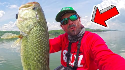 SUMMER FISHING Tips REVEALED ~ CATCHING 2 BIG BASS!!!