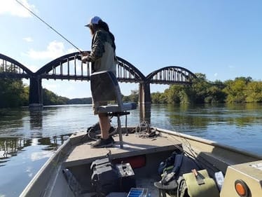 Catching SMALL MOUTH BASS nearly every CAST