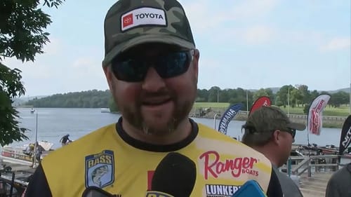 Matt Arey takes Day 2 lead on Lake Guntersville