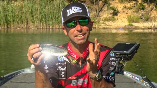 How to Fish Spoons - Flutter Spoon Bass Fishing Secrets