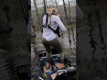 BEST top water eat!! #bassfishing #fishing #girlswhofish