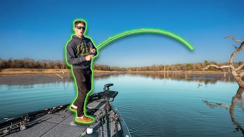 Fishing a HIDDEN GRASSY LAKE For Lazy Bass (NEW LAKE Part 5)