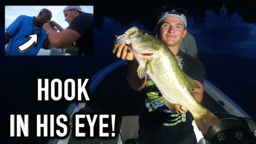 Hooked In His Eye... Big Bass Fishing