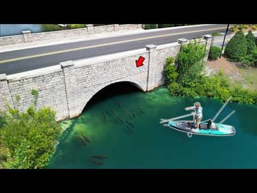 Kayak Fishing In URBAN Canal HEAVEN!