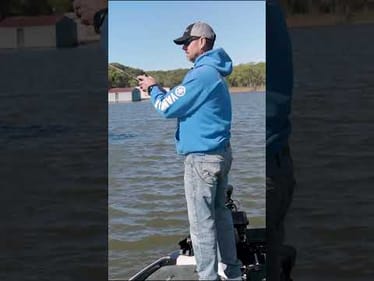 Chasing WIND & Finding the PATTERN (Early Fall Bass Fishing)