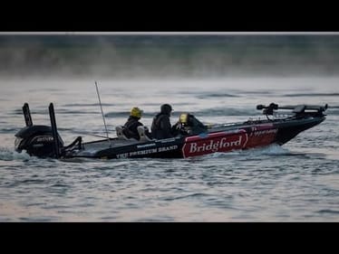 A Message To The Dudes That Drive Their Boats Like Idiots…