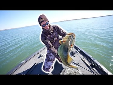 BASS MADNESS The Most LEGENDARY Day Of Fishing -- 3 Double Digit Bass In ONE DAY!