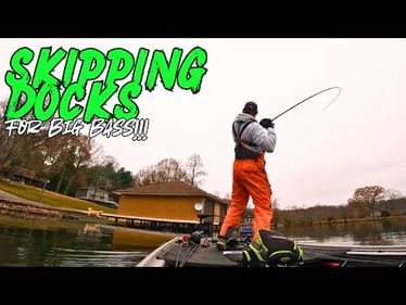 SKIPPING Shallow DOCKS On ULTRA CLEAR Lake!!! || Lake Anna