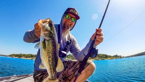 BOATED 26 FISH IN A ROW AFTER TWO HOURS OF NOTHING! WHAT BAIT DID I PICK UP?