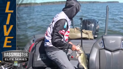 Jordan Lee lands one just under 5 pounds at Toledo Bend