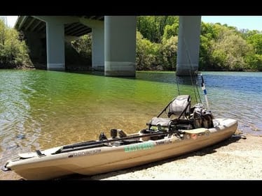 KAYAK BASS FISHING HOLSTON RIVER  ||First Outing 2019||   BIG SURPRISE CATCH