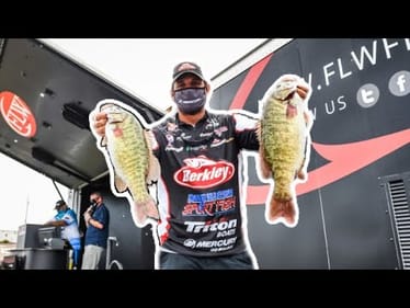 GIANT Lake Erie Smallmouth (FLW Pro Super Tournament)
